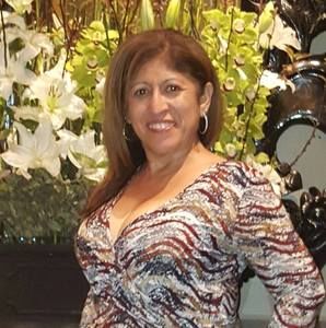 Meet your Posher, Elma